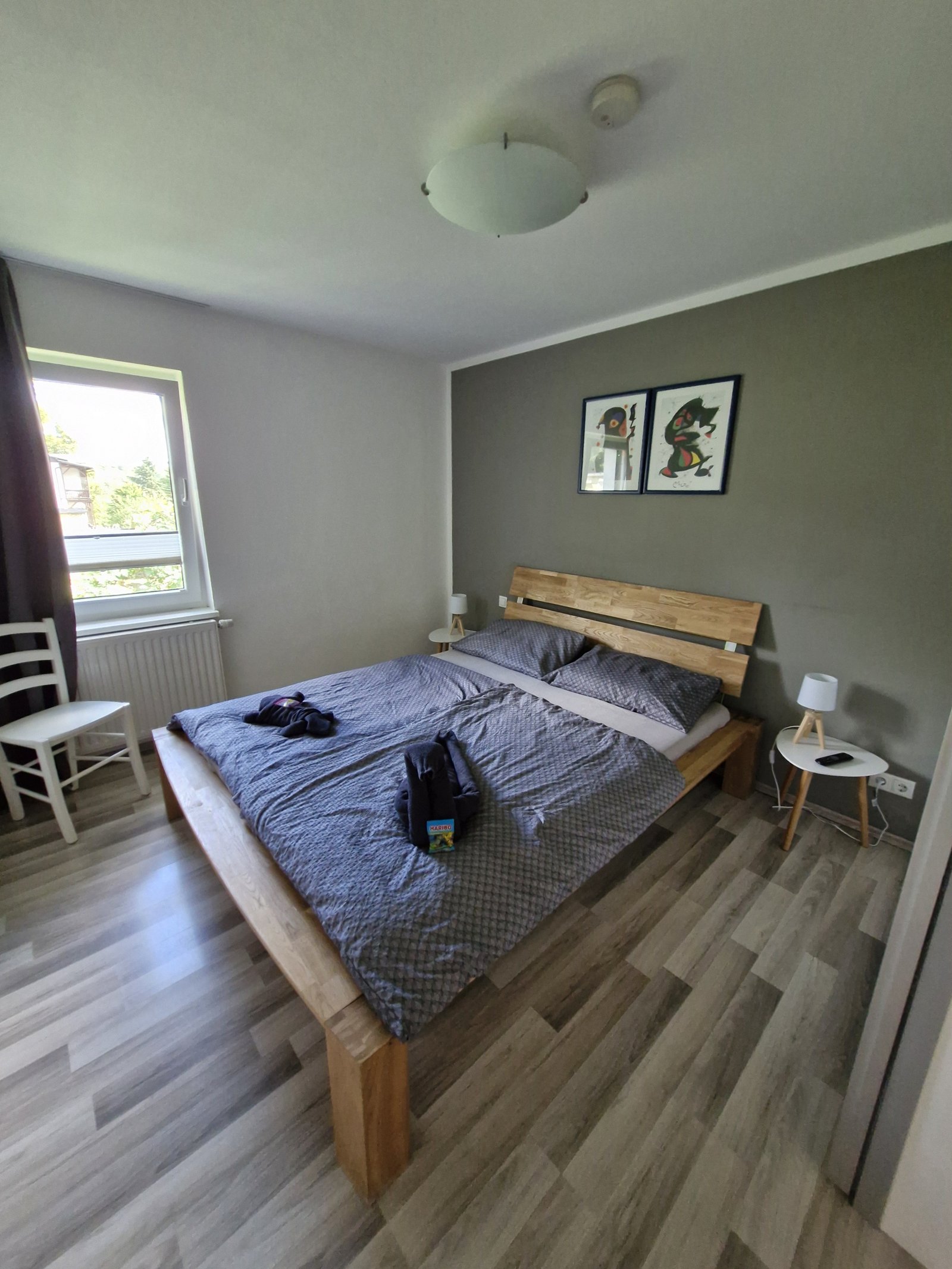 Schlafzimmer 2 mit Doppelbett Schlafzimmer 2 mit Doppelbett